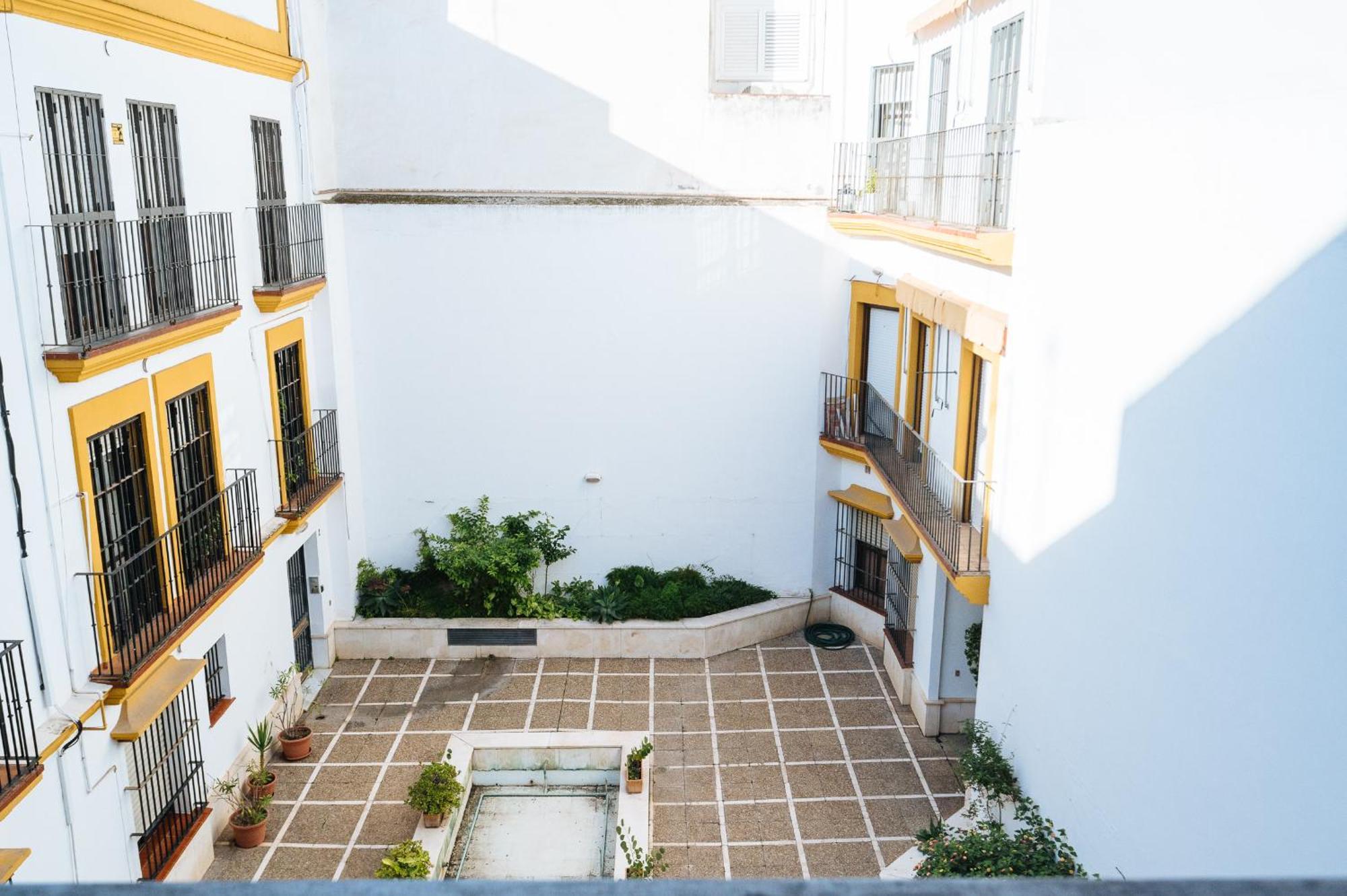 Pilsev Center Apartment Seville Exterior photo